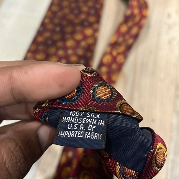 LANDS END SILK TIE,57X3.75" WIDE Dark Red Multi Colored - Picture 6 of 7